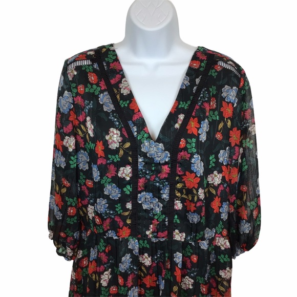 Nanette Lepore V-neck 3/4 Length Sleeve Midi Dress - Picture 3 of 12